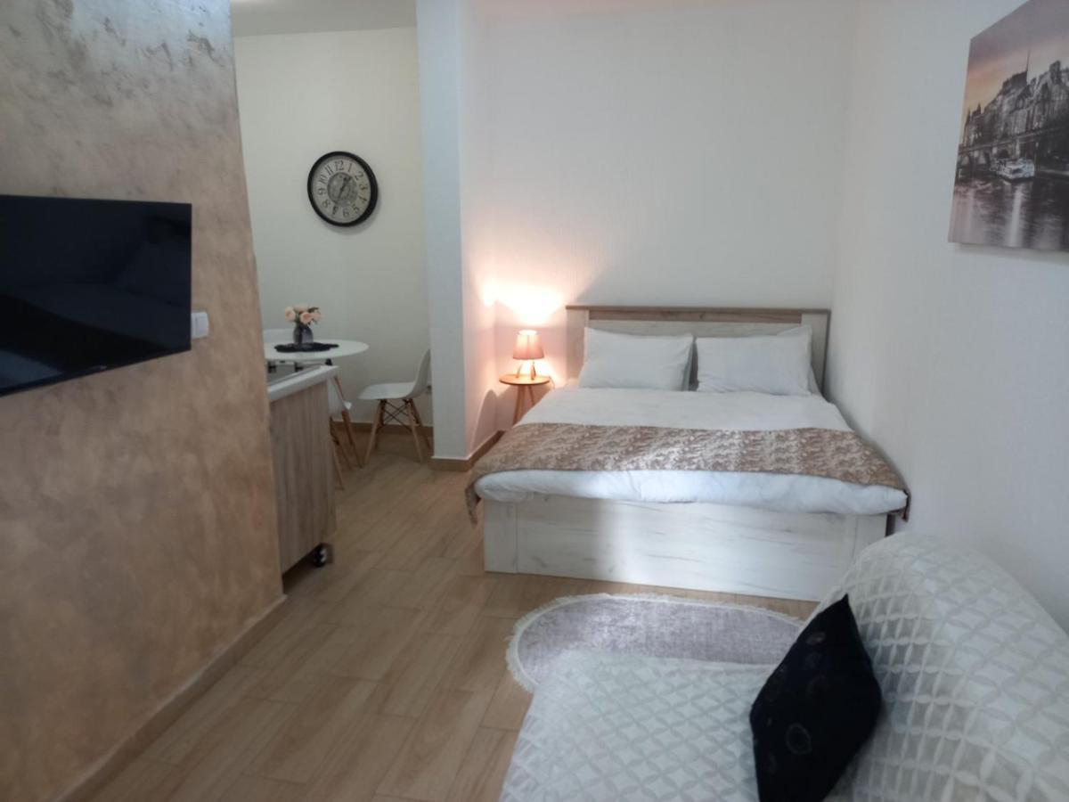 Casa Apartments, one-bedroom apartment Budva Buitenkant foto