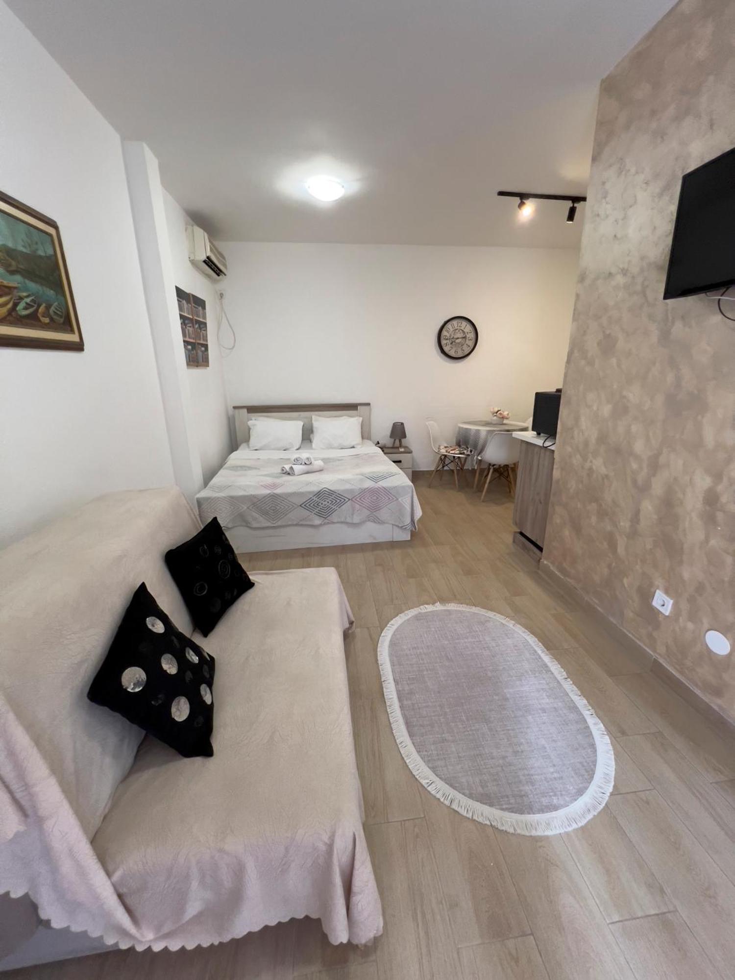 Casa Apartments, one-bedroom apartment Budva Buitenkant foto