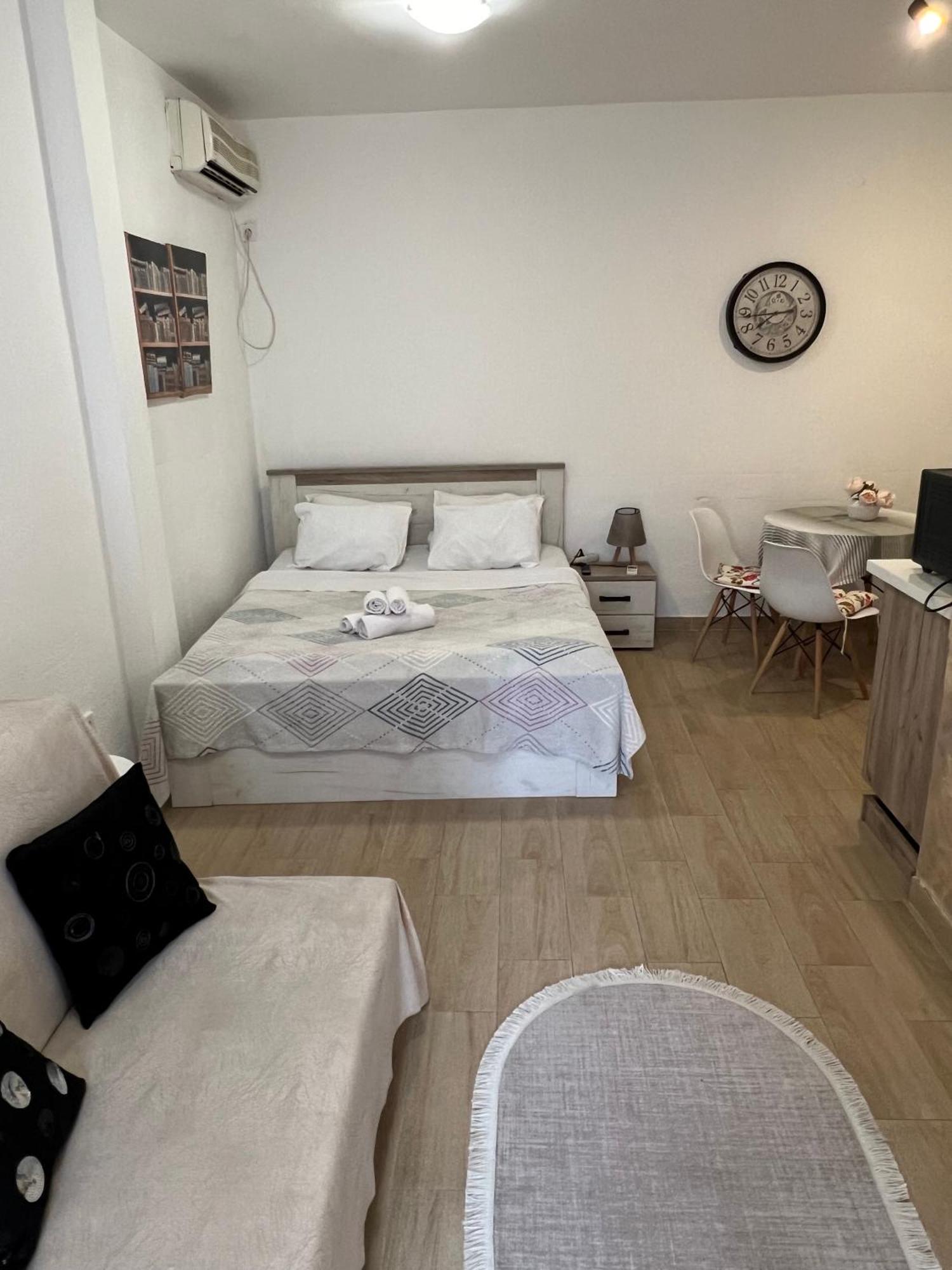 Casa Apartments, one-bedroom apartment Budva Buitenkant foto