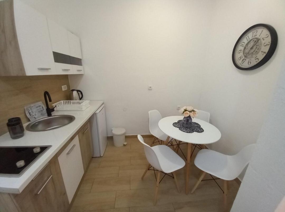 Casa Apartments, one-bedroom apartment Budva Buitenkant foto